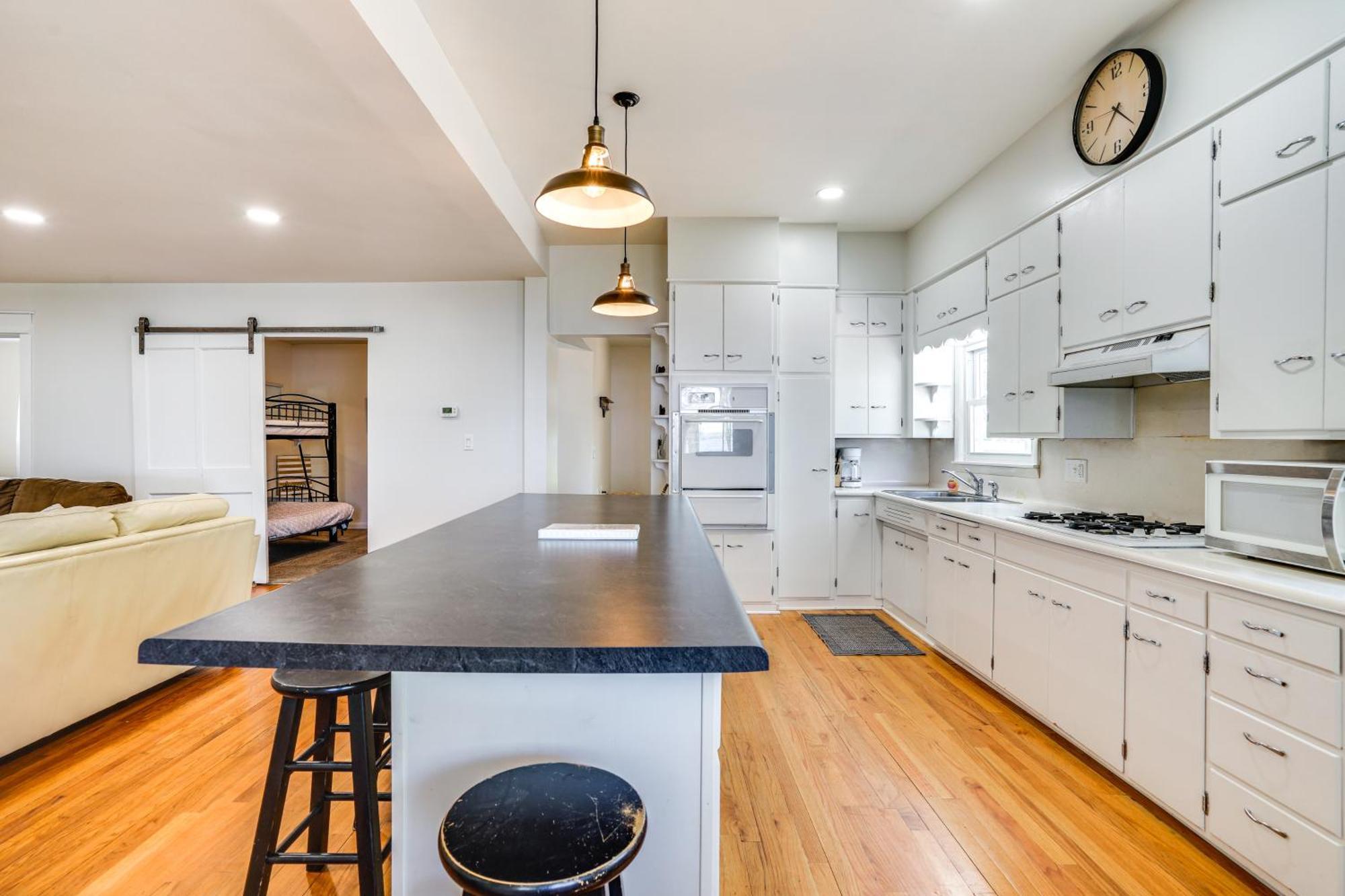 Lakeside Litchfield Home With Patio And Gas Grill! Exterior foto