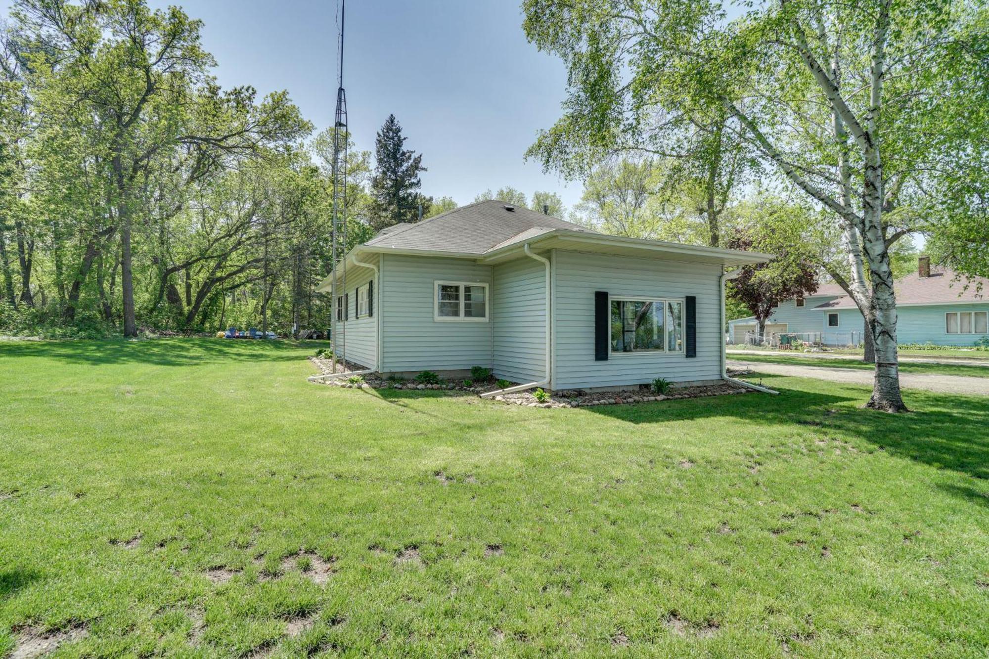Lakeside Litchfield Home With Patio And Gas Grill! Exterior foto