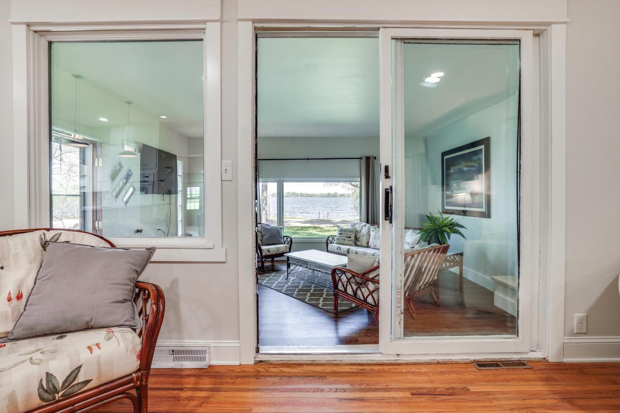 Lakeside Litchfield Home With Patio And Gas Grill! Exterior foto